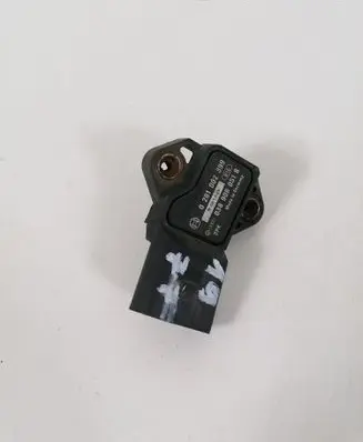 Audi A3 S3 8P Air pressure sensor 0281002399