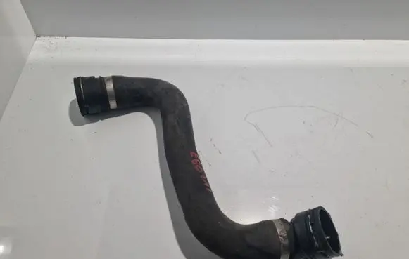 BMW 5 E60 E61 Engine coolant pipe/hose 7789742