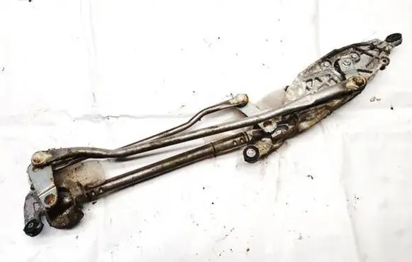 Mazda CX-7 Front wiper linkage and motor