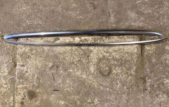 Roof bar rail