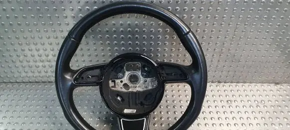 Audi Q3 8U Steering wheel S26380897 8U0124A