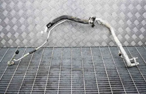 Ford Kuga II Air conditioning (A/C) pipe/hose