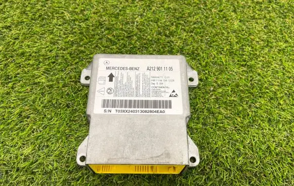 Mercedes-Benz E W212 Airbag control unit/module A2129011105 5WK44771