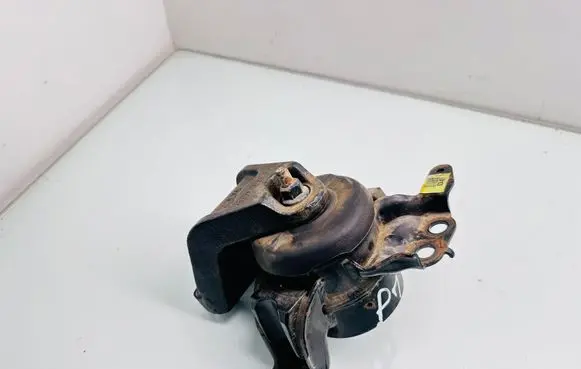 KIA Optima Engine mount bracket 21814C1000