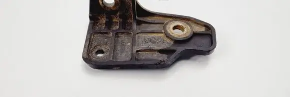 Opel Zafira B Other engine bay part 13214941