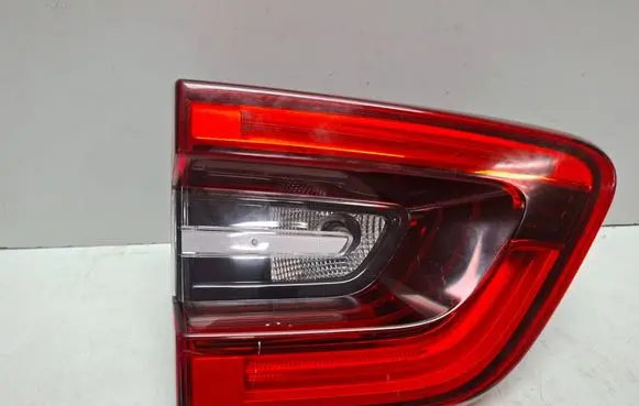 Renault Kadjar Tailgate rear/tail lights S27612824 90061332