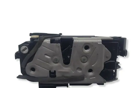 Volkswagen ID.3 Rear door lock 45830180