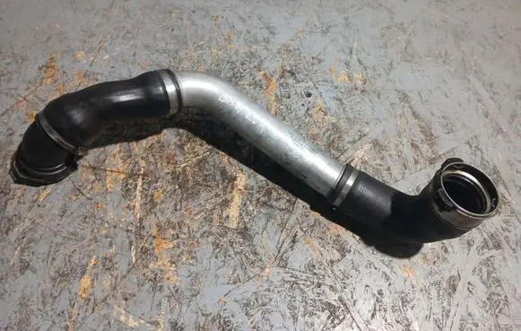 BMW 5 E60 E61 Intercooler hose/pipe 7793896
