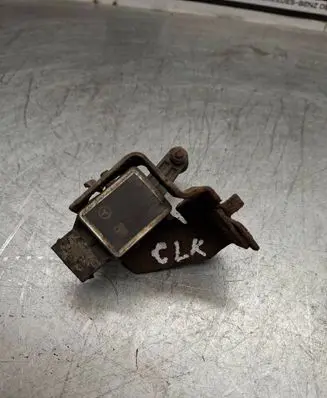 Mercedes-Benz ML W164 Air suspension front height level sensor A0105427717