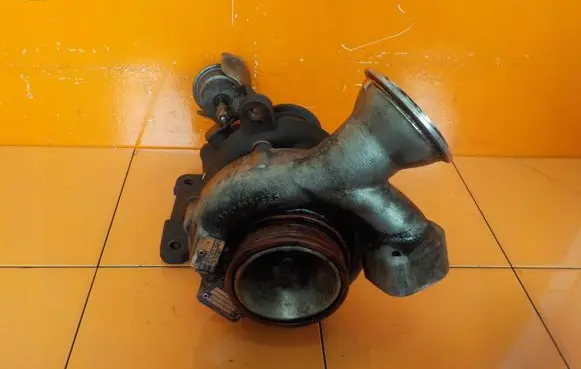 Volvo XC60 Turbo 36002640