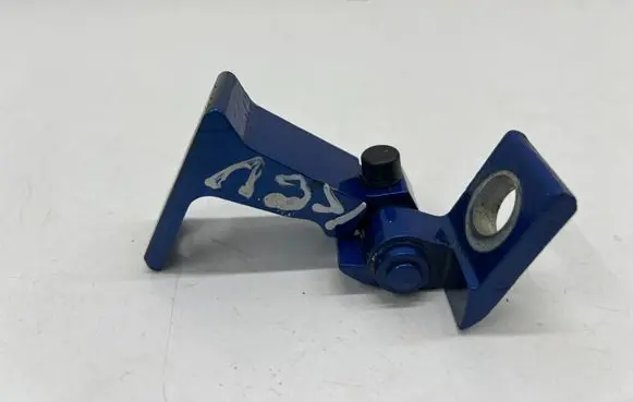Skoda Kodiaq II Rear door upper hinge 8V5833403C