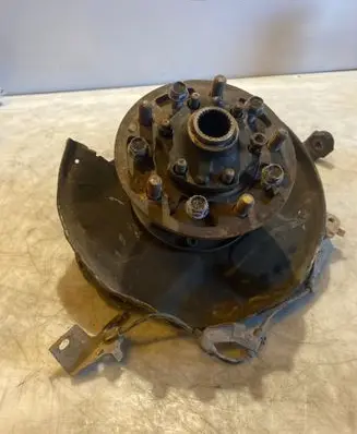 Toyota Land Cruiser (J100) Front wheel hub
