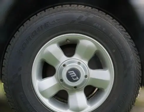 Nissan Pathfinder R50 R16 summer tire 