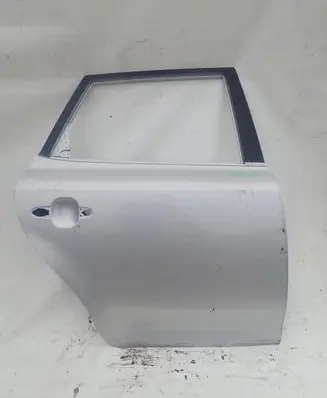 KIA Ceed Rear door