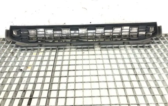 Mitsubishi ASX Front bumper lower grill 6402A317