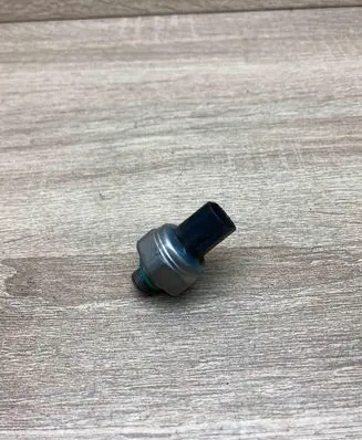 BMW 3 E90 E91 Air conditioning (A/C) pressure sensor 9323658 24055910