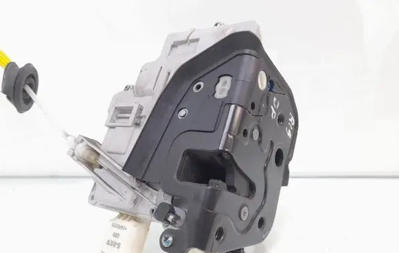 Audi A3 S3 A3 Sportback 8P Front door lock 4F1837016