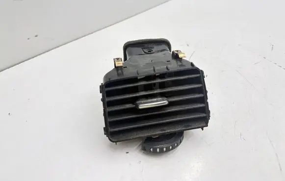 Volkswagen Touareg II Dashboard side air vent grill/cover trim 7P1819703A