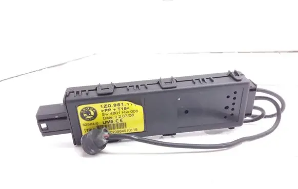 Skoda Octavia Mk2 (1Z) Alarm movement detector/sensor 1Z0951171 525230