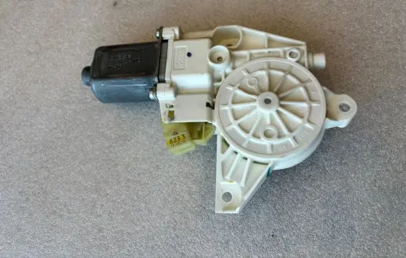 Mercedes-Benz R W251 Wiper motor A2518200742 997082102 2518200742