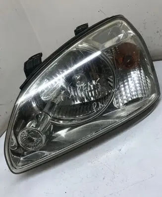 KIA Carens I Headlight/headlamp
