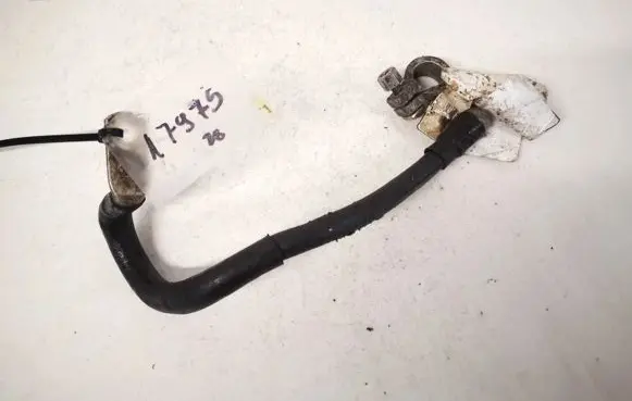 Volkswagen Touran I Positive cable (battery)