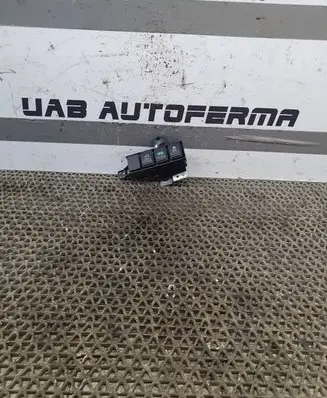 Traction control (ASR) switch