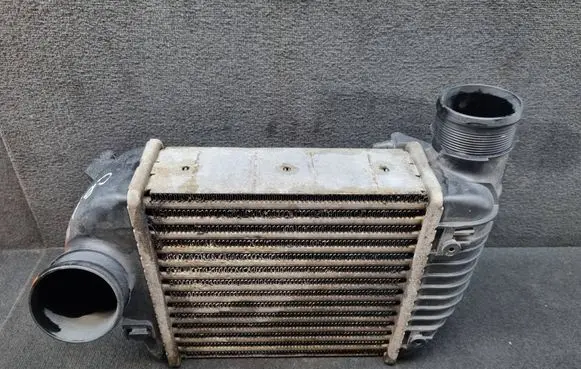 Audi A6 S6 C6 4F Intercooler radiator 4F0145805AB 4F0145805AA