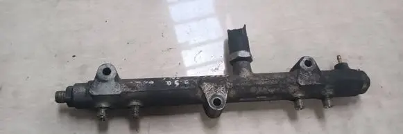Chrysler Voyager Fuel main line pipe 0445214041