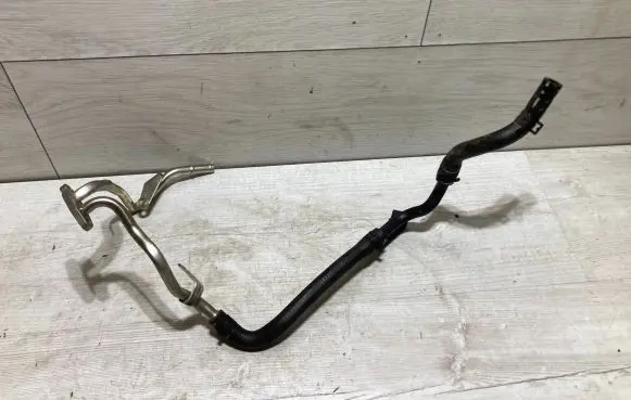 Audi A3 S3 8V Engine coolant pipe/hose 05E121497A