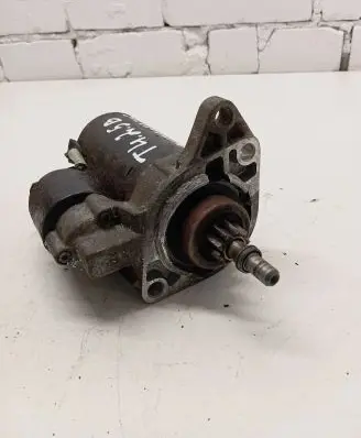 Volkswagen Transporter - Caravelle T4 Starter motor 068911023G