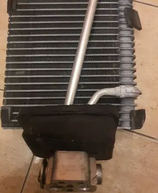 Air conditioning (A/C) radiator (interior)