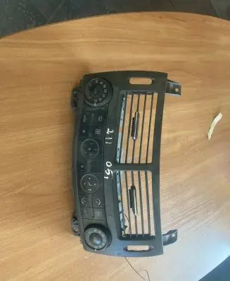 Mercedes-Benz E W211 Air conditioner control unit module 
