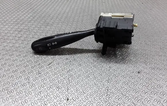Toyota Yaris Indicator stalk 173648
