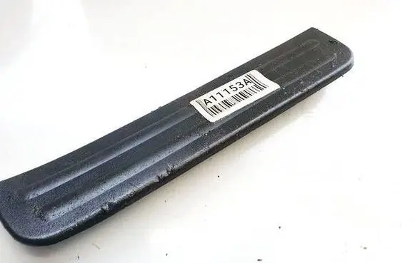Nissan Tiida C11 Rear sill trim cover 769B2EL00A