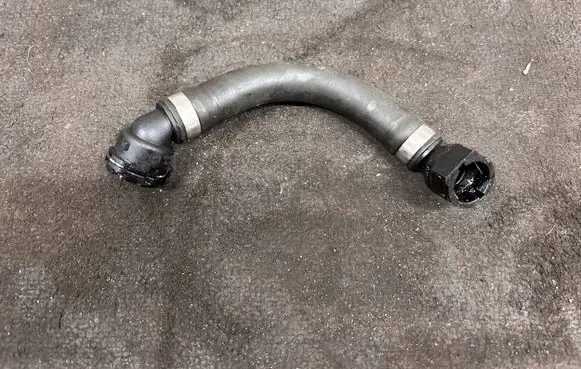 BMW X5 E70 Engine coolant pipe/hose 7576367