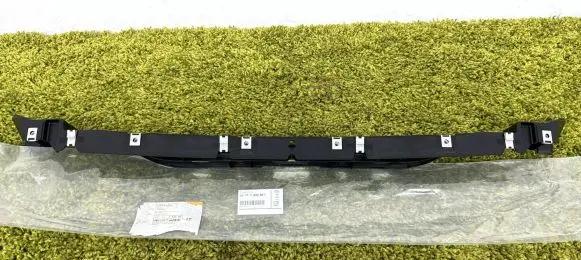 BMW Z4 g29 Front bumper mounting bracket 7436861
