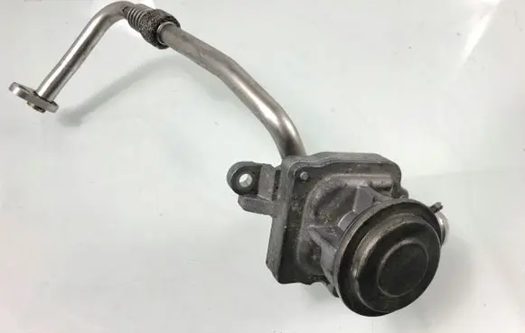 Mercedes-Benz ML AMG W164 EGR valve a1561400960