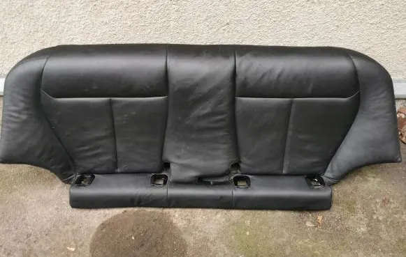 Rear seat