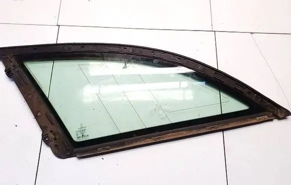 Mercedes-Benz E W211 Rear side window dot18as2m503