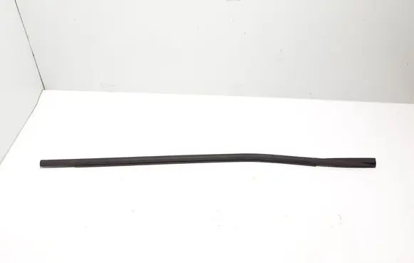 Renault Espace VI Rear door trim (molding) 828325840R