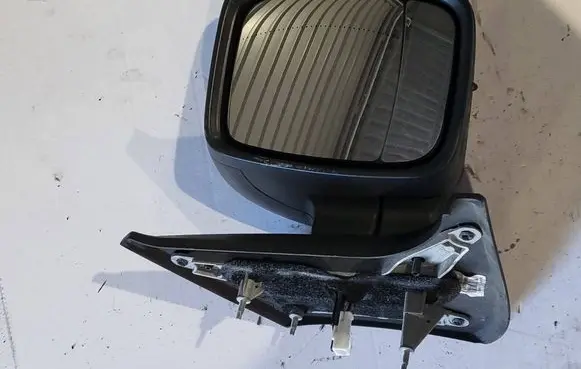 Renault Trafic III (X82) Front door electric wing mirror 963012946R
