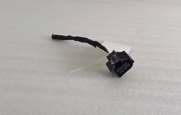 Audi Q2 - Headlight/headlamp wiring loom/harness 4K0973708