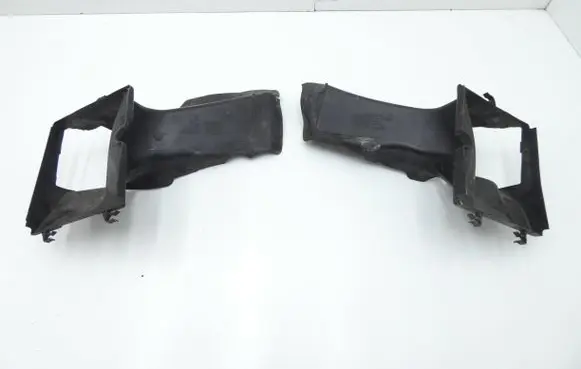 Audi A4 S4 B7 8E 8H Intercooler air channel guide 8E0117335P 8E0117336N 50381