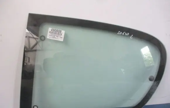 Peugeot 206 Rear side window