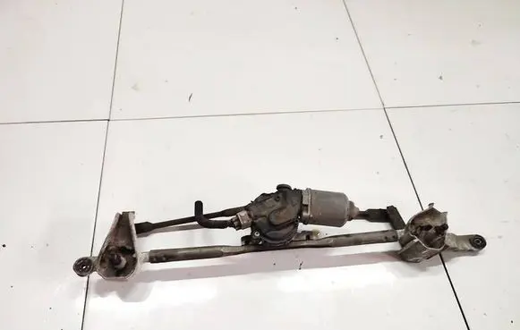 Volkswagen Polo IV 9N3 Wiper motor 86511SC010 159300-1840
