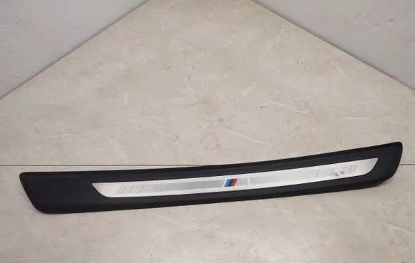 BMW Z4 g29 Side skirt front trim 8073105 51478073105