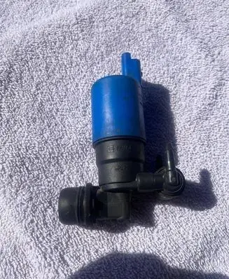Peugeot Partner Windscreen/windshield washer pump 6434A8