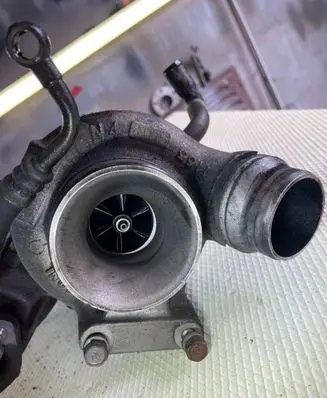 BMW 5 E60 E61 Turbo 11658506894