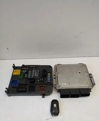 Peugeot 508 Engine ECU kit and lock set 9678615580 A2C32427600